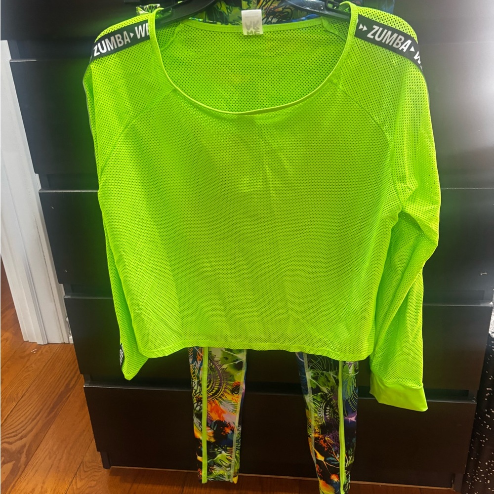 Zumba Fitness Neon lime outfit